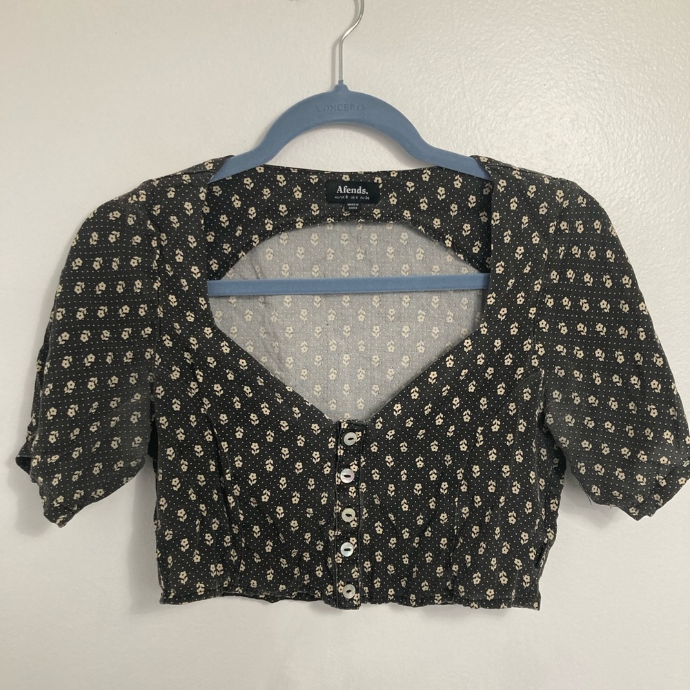 Afends crop top
